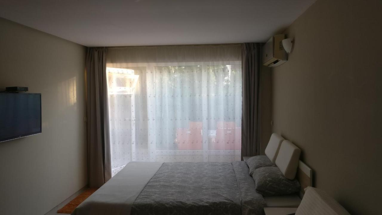 Treti Mart North Apartment Primorsko Bagian luar foto