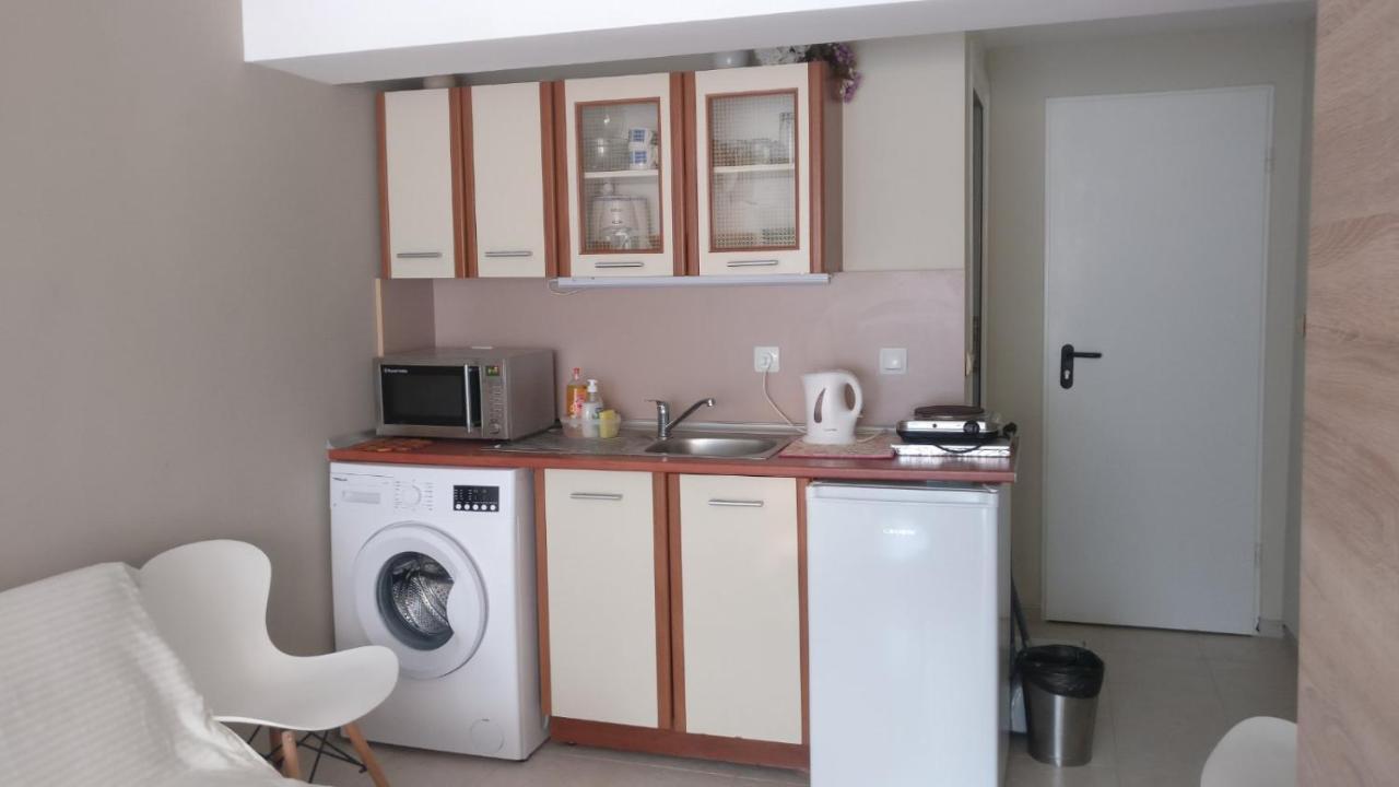 Treti Mart North Apartment Primorsko Bagian luar foto