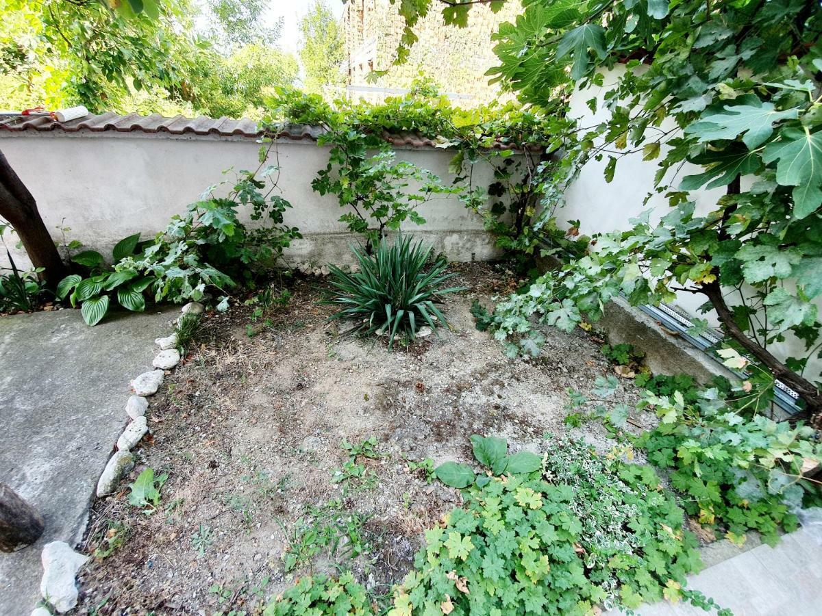 Treti Mart North Apartment Primorsko Bagian luar foto